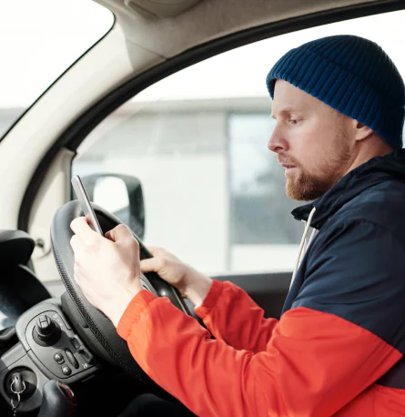 Conducteur au volant